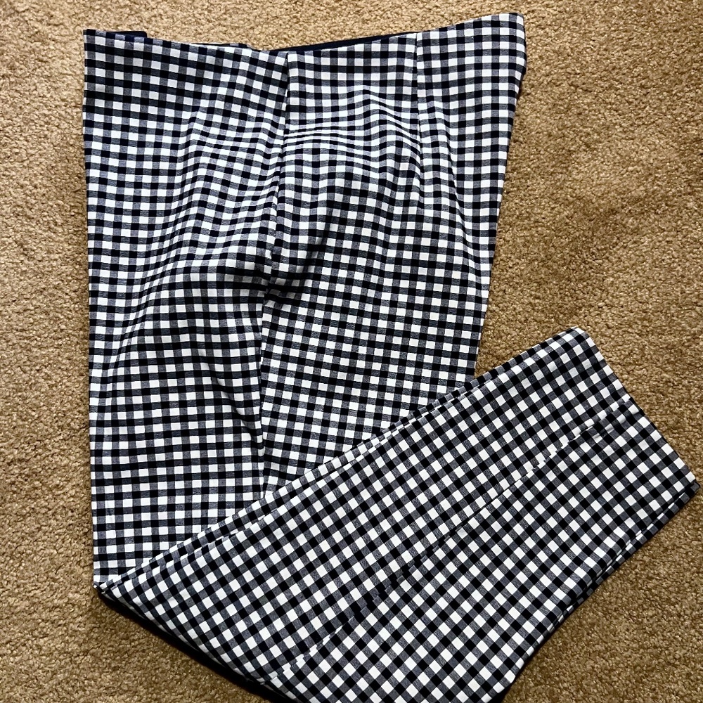 CHARTER CLUB NAVV & WHITE CHECK CAPRI - Picture 2 of 3